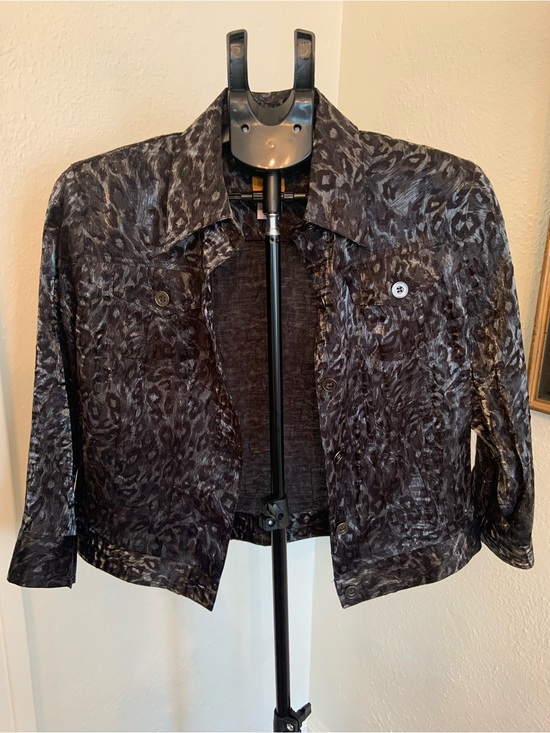 Ruby Rd. Jackets & Blazers - Ruby Rd Women's Black Animal Print Lightweight Jacket